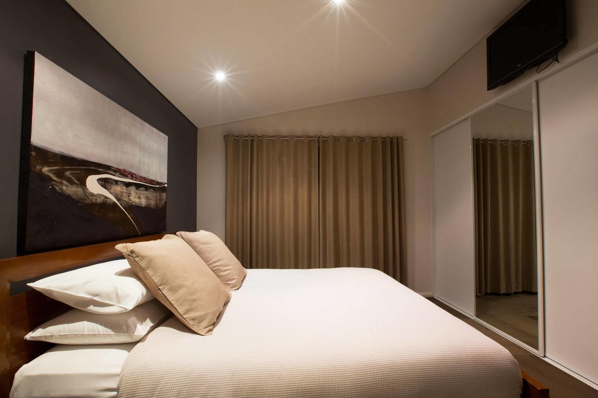 เซ็นทรัล อเวนิว อพาร์ทเม้นท์ส Aparthotel Margaret River ภายนอก รูปภาพ