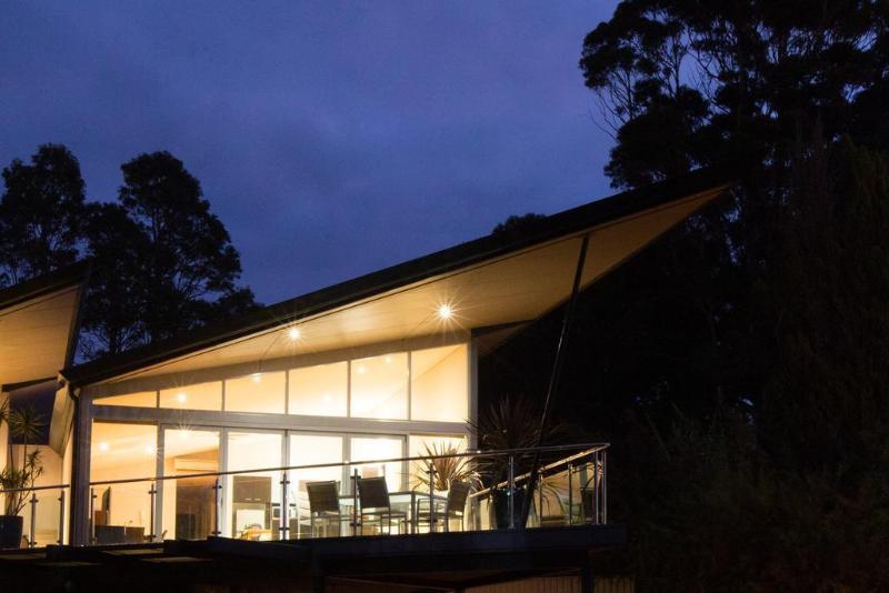 เซ็นทรัล อเวนิว อพาร์ทเม้นท์ส Aparthotel Margaret River ภายนอก รูปภาพ
